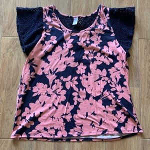 Navy blue & pink floral and lace top